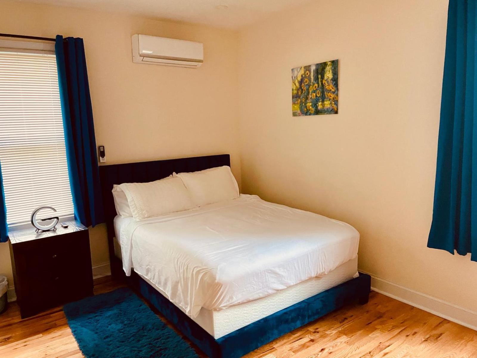 Апартаменты Ooohlala! 2 Beds And 2 Full Baths W/Free Parking Ньюарк Экстерьер фото
