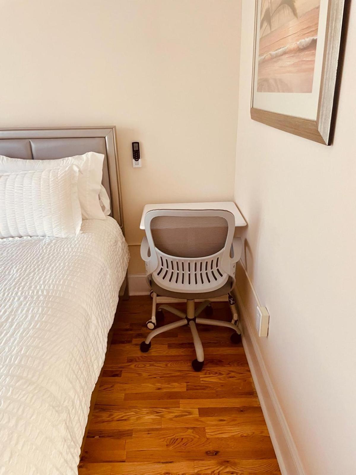Апартаменты Ooohlala! 2 Beds And 2 Full Baths W/Free Parking Ньюарк Экстерьер фото