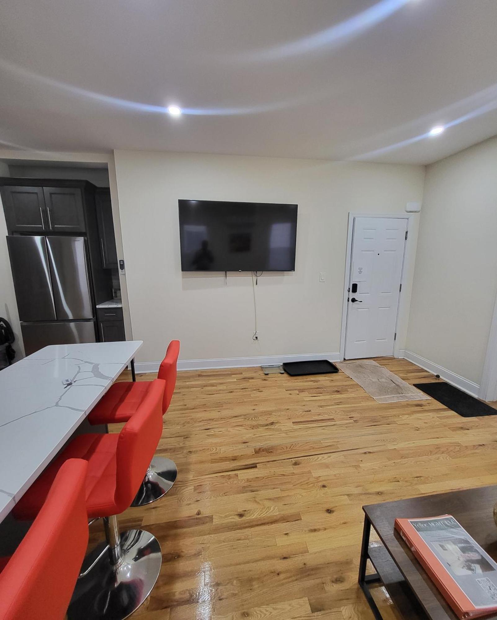Апартаменты Ooohlala! 2 Beds And 2 Full Baths W/Free Parking Ньюарк Экстерьер фото
