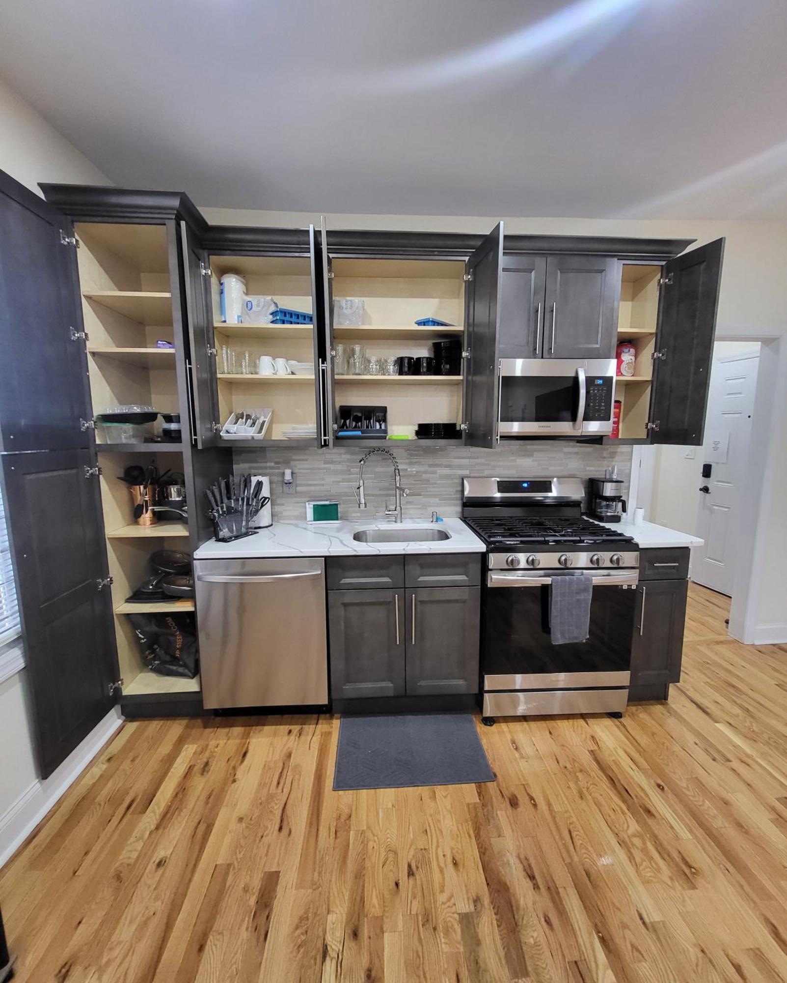Апартаменты Ooohlala! 2 Beds And 2 Full Baths W/Free Parking Ньюарк Экстерьер фото