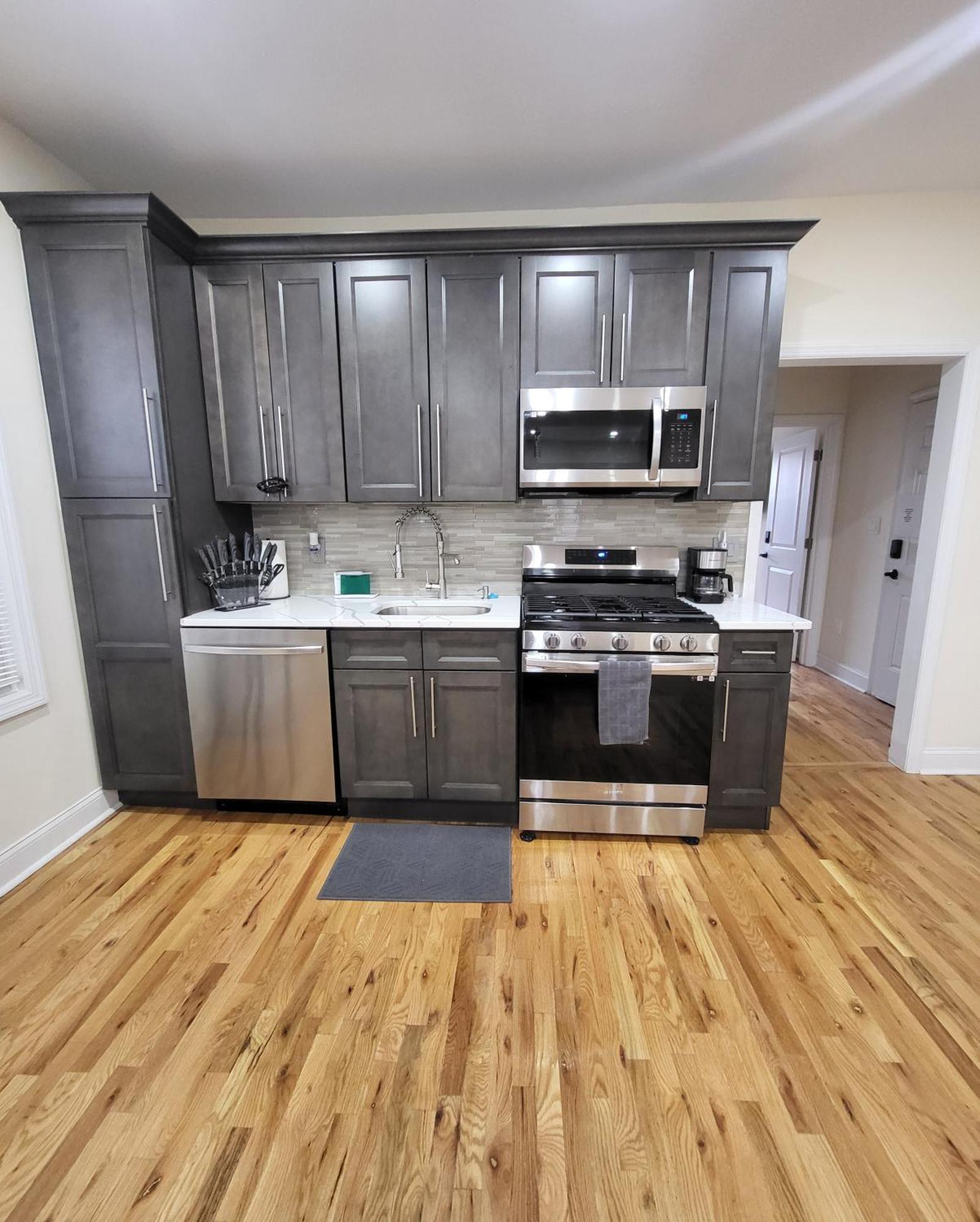Апартаменты Ooohlala! 2 Beds And 2 Full Baths W/Free Parking Ньюарк Экстерьер фото